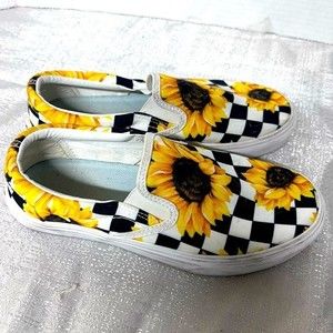 Three in Women’s Sunflower Design Sneakers Size 6.5